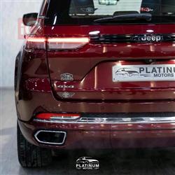 جیپ گراند شیرۆکی